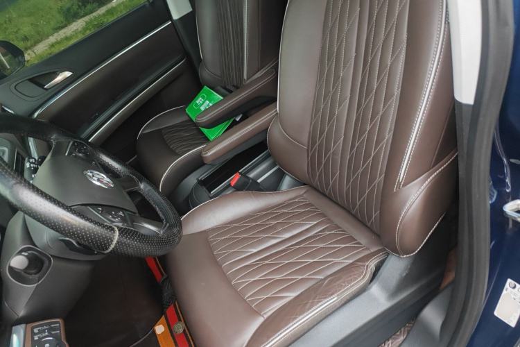 Used Buick GL8 2022 Land Business Class 652T Luxury Model Left Front Seat