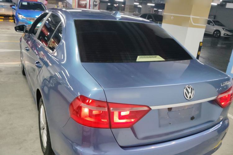 Used Volkswagen Lavida 2013 Revised Version 1.6L Automatic Luxury Edition