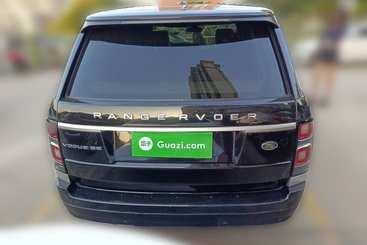 Used Land Rover Range 2014 3.0 SC V6 Vogue SE Long-Wheelbase Edition Rear