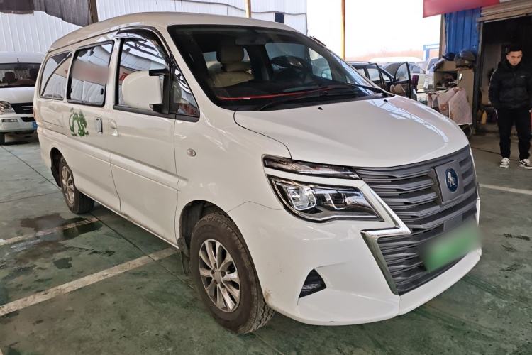 Used FORTHING Lingzhi M5 2022 Standard Version Base Model 7 Seats