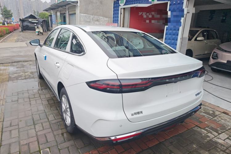 Used Geely Galaxy Stellar 6 2026 Model 125km Long-range Edition
