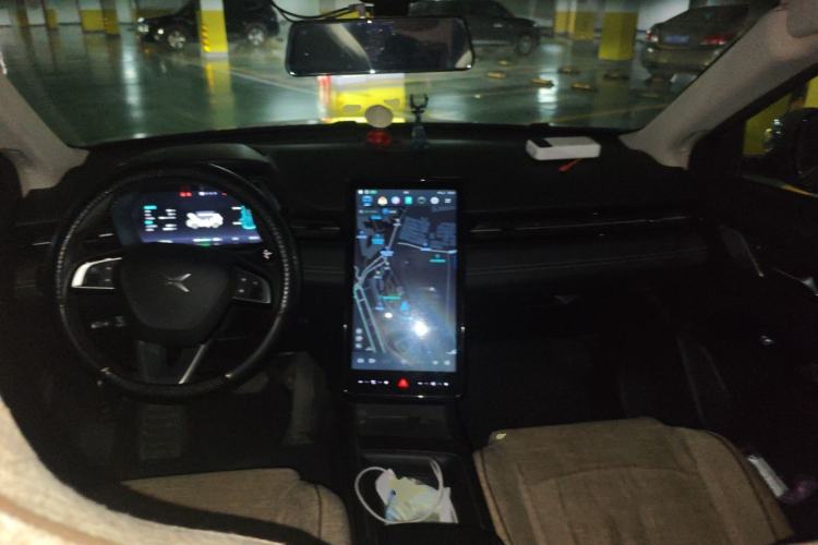 Used XPeng G3 2021 G3i 520G Center Console