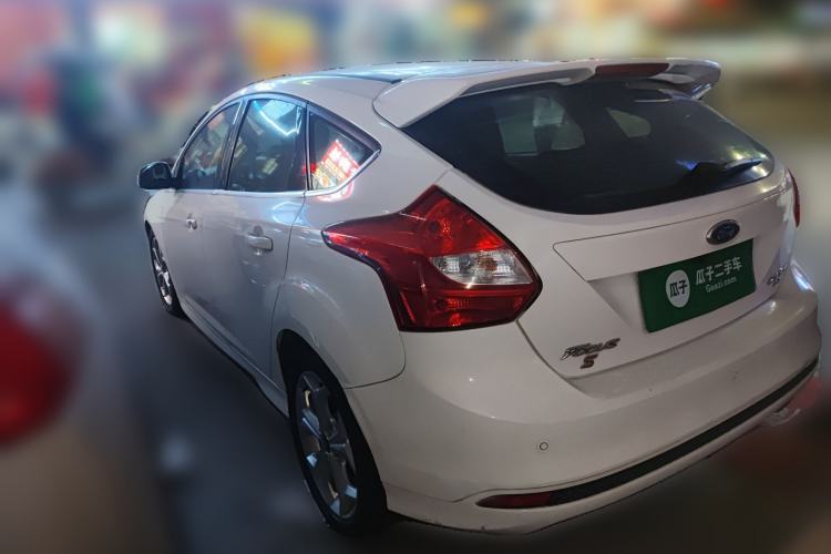 Used Ford Focus 2012 Hatchback 2.0L Automatic Luxury Sport Model