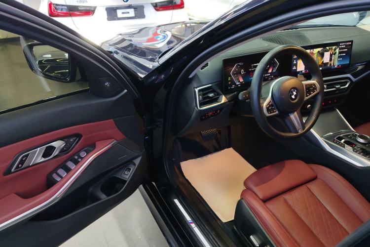 Used BMW 3 Series 2023 325Li M Sport Night Edition Package
