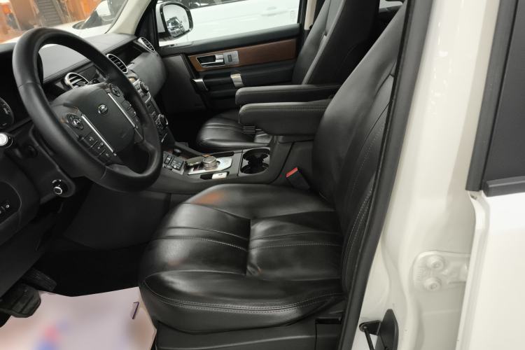 Used Land Rover Discovery 2016 3.0 SC Obsidian Black Heritage Edition HSE