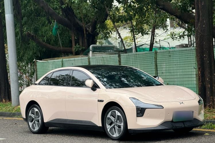 Used XPeng MONA M03 2024 620 with Ultra-Long Range
