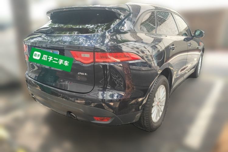 Used Jaguar F-PACE 2018 2.0T Two-Wheel Drive Urban Deluxe Edition
