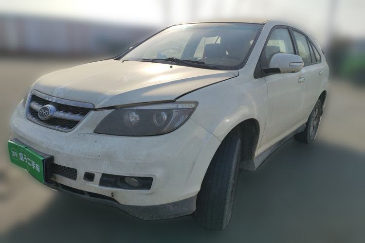 Used BYD S6 2014 2.0L Manual Luxury 5-Seater