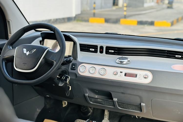 Used Wuling Hongguang MINIEV 2021 Macaron Fashion Edition Lithium-Ion Battery