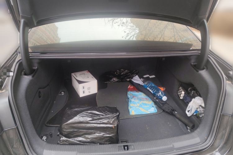 Used Audi A6L 2018 30th Anniversary Edition 45 TFSI quattro Luxury Model
