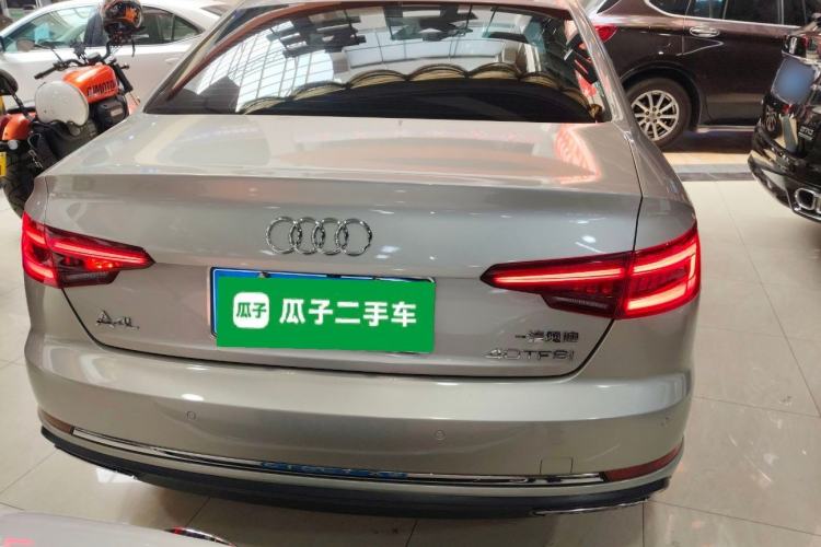 Used Audi A4L 2019 40 TFSI Ambition China VI
