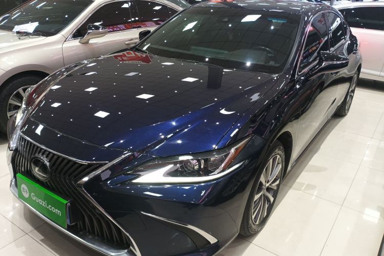 Used Lexus ES 2018 260 Excellence Edition China VI Standard