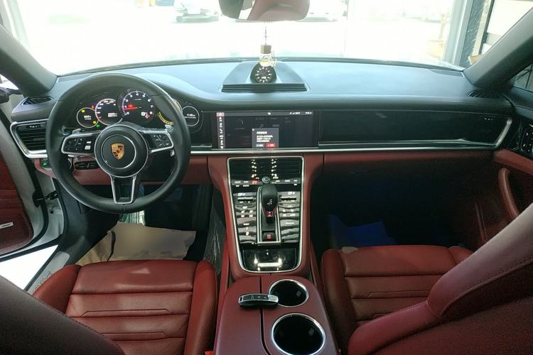 Used Porsche Panamera 2017 Panamera 3.0T Center Console