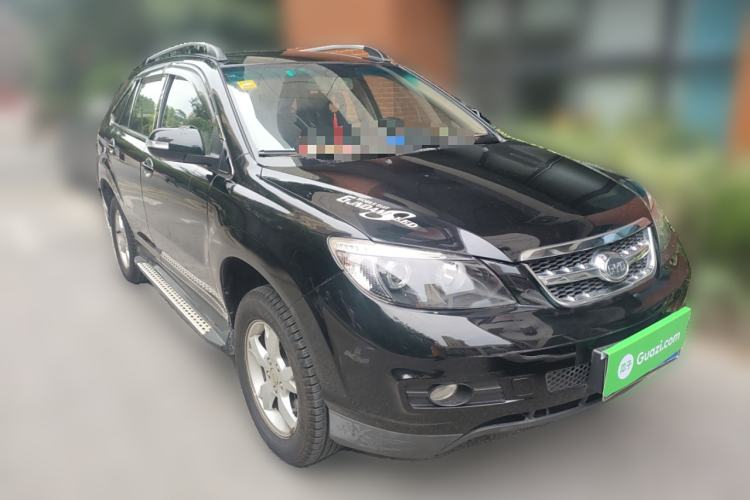 Used BYD S6 2014 2.0L Manual Luxury 5-Seater