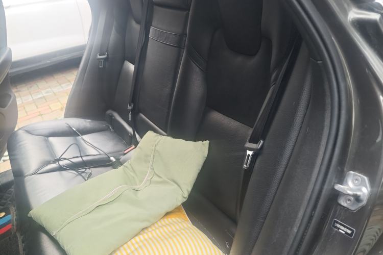 Used Volvo XC60 2019 T5 4x4 Smart Edition China V Standard
