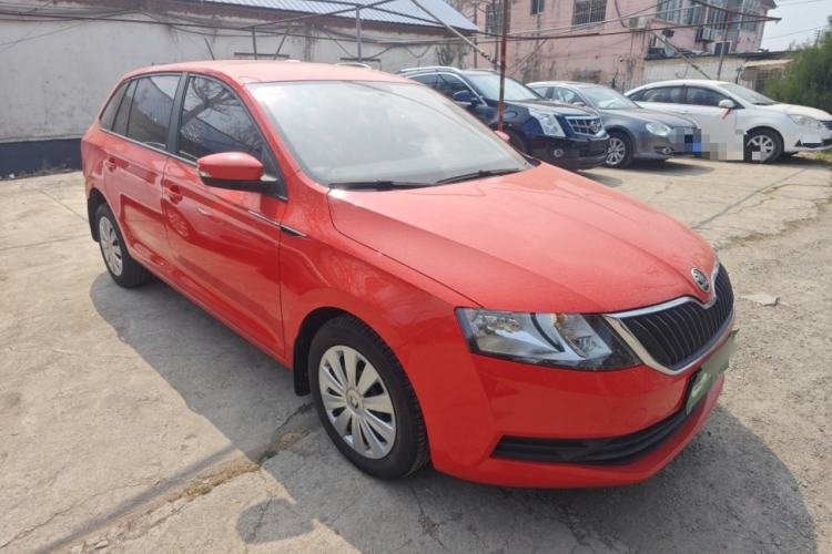 Used Skoda Rapid Spaceback 2018 1.4L Manual Standard Edition
