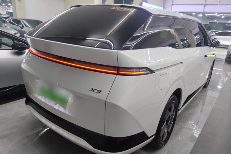 Used XPeng X9 2024 610 Long-Range Pro