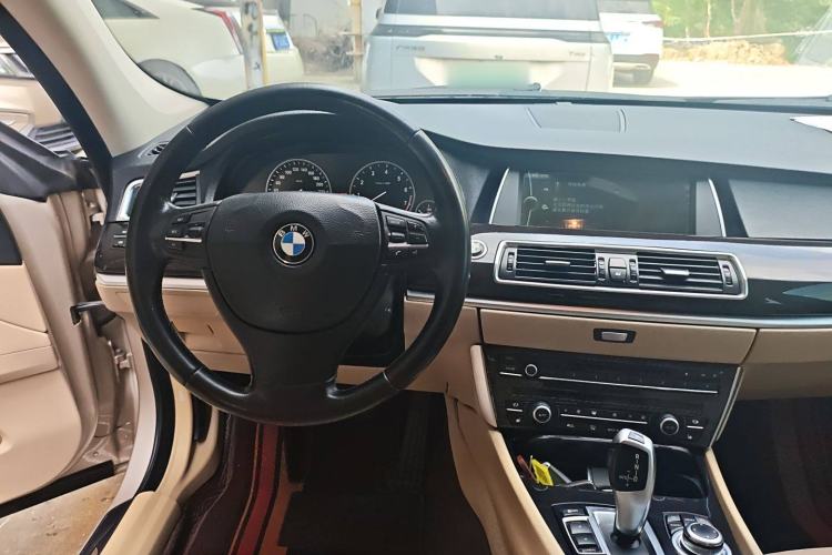 Used BMW 5 Series GT 2010 535i Leading Model
