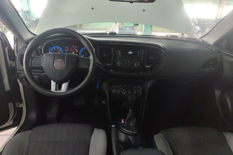 Used Fiat Viaggio 2015 1.4T Automatic Enjoyment Edition
