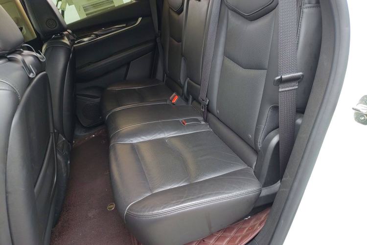 Used Cadillac XT5 2018 25T Luxury Model