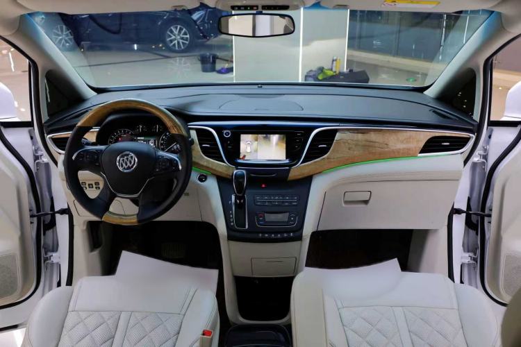 Used Buick GL8 2018 ES 28T Comfort Model China VI Standard
