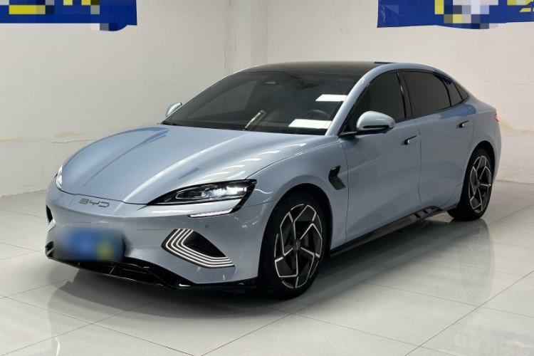 Used BYD Seal 2022 650 km All-Wheel-Drive Performance Version