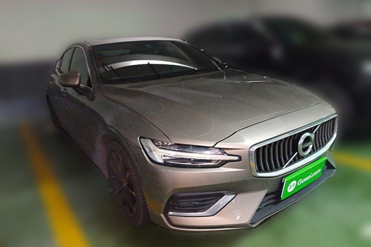 Used Volvo S60 2020 T4 Zhiyi Luxury Edition