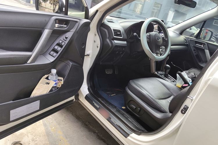 Used Subaru Forester 2015 2.0i Special Edition Commemorative Model Driver Seat