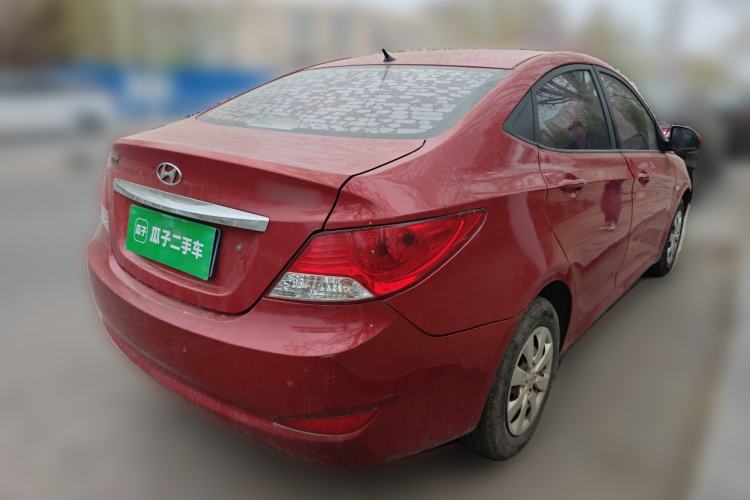 Used Hyundai Verna (older generation) 2010 Sedan 1.4L Manual Comfort GS Rear Right 45 Deg