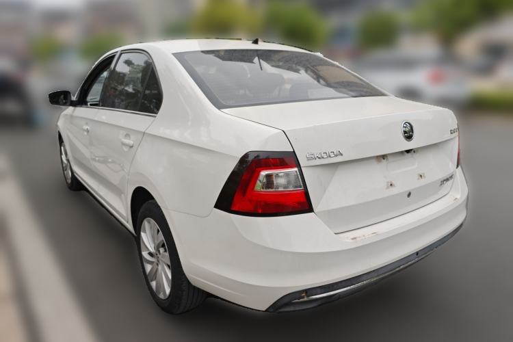Used Skoda Rapid 2019 1.5L Automatic Comfort Edition China VI Standard
