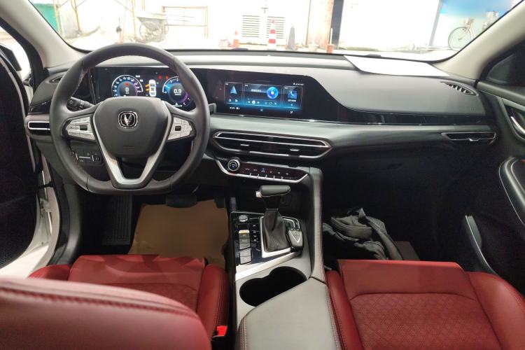 Used CHANGAN Eado 2020 PLUS Blue Whale NE 1.4T GDI DCT Flagship Model Center Console