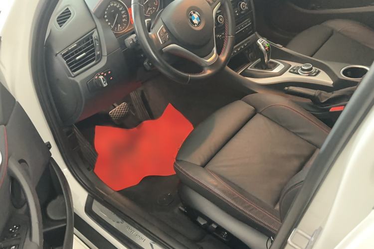 Used BMW X1 2014 xDrive20i Sports Design Package
