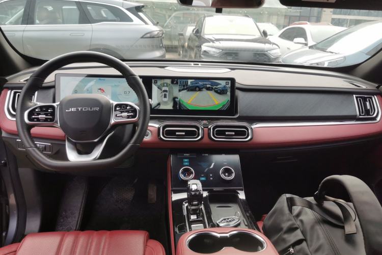 Used JETOUR X70 PLUS 2025 1.5T Flagship Edition 5 Seats