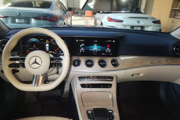 Used Mercedes-Benz E-Class (Import) 2023 E 260 Coupe
