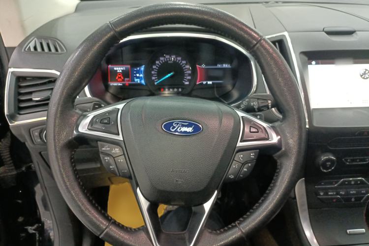 Used Ford Edge 2018 EcoBoost 245 Two-Wheel-Drive Titanium 7-Seater China V Standard
