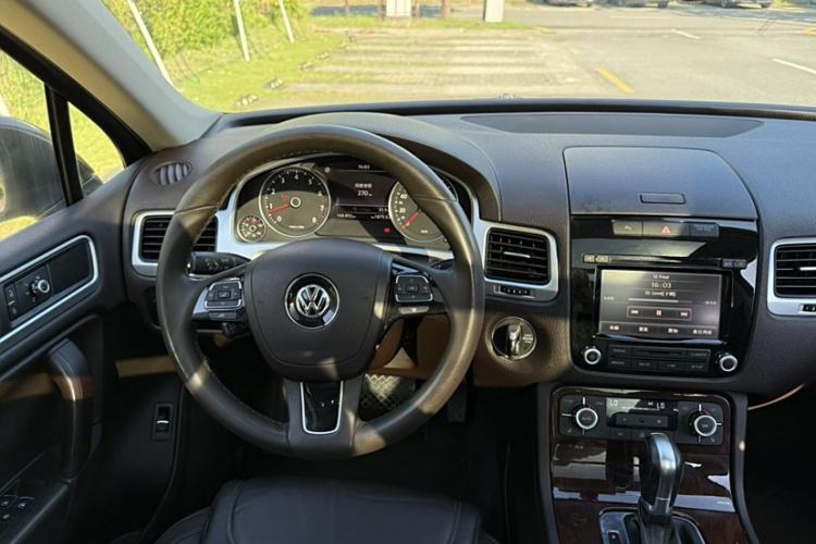 Used Volkswagen Touareg 2015 3.0 TSI Standard Model