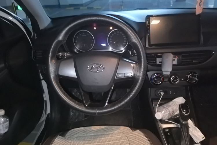 Used Hyundai Celesta 2018 1.6L Automatic GL Enjoyment Version China V Standard