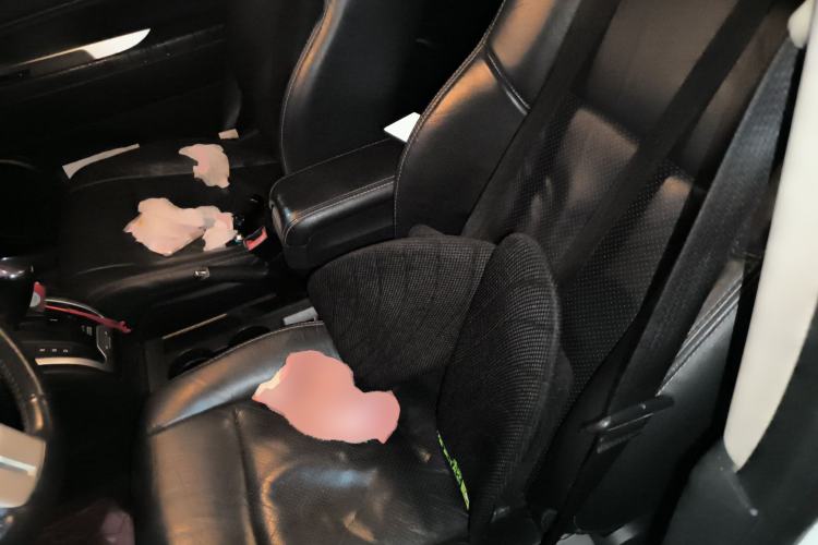 Used Jeep Compass 2014 Revised Version 2.4L Four-Wheel Drive Luxury Edition Left Front Seat