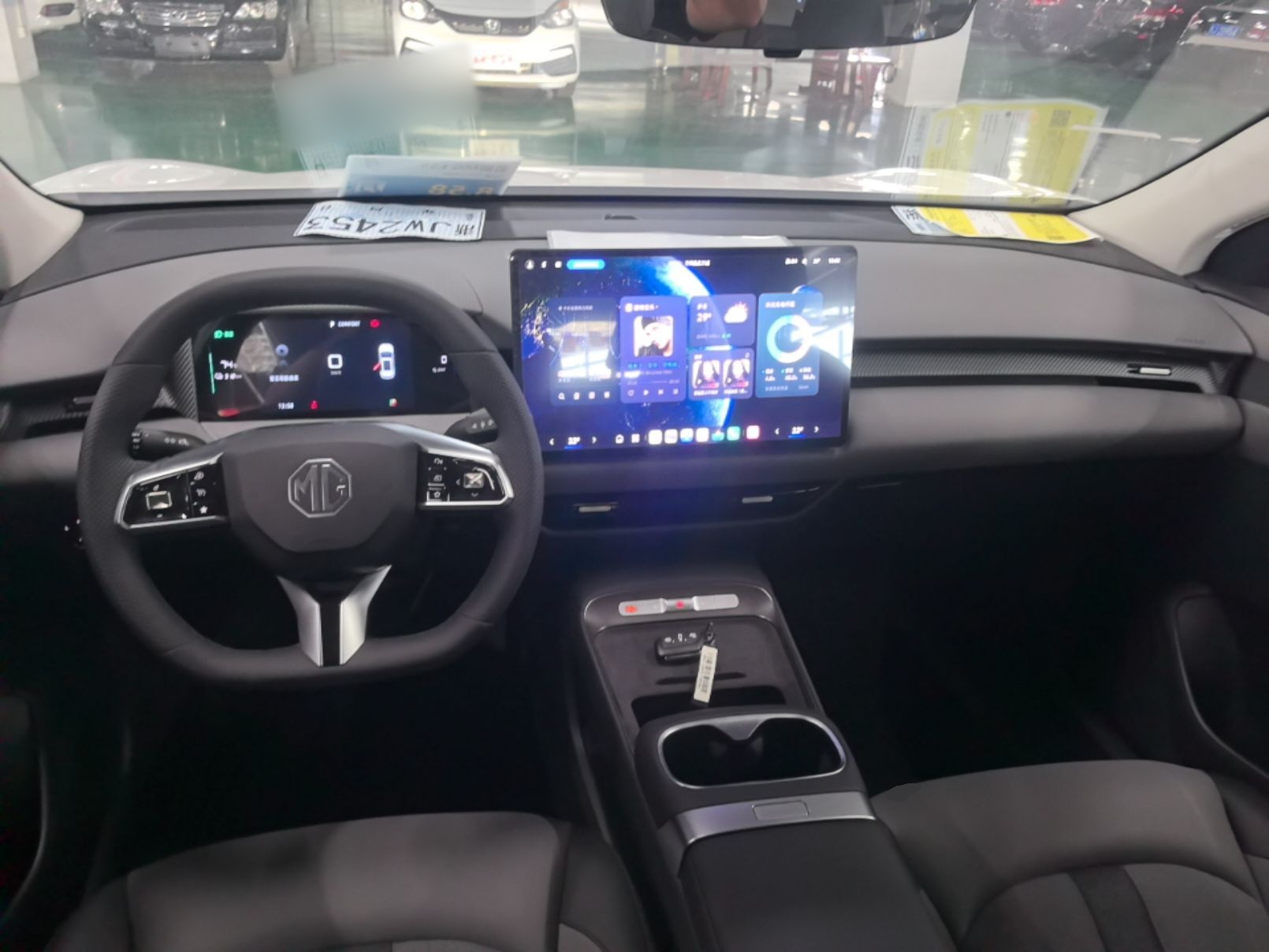 MG ES5 2025 425 Pro Rear-Drive Version — снимка 12