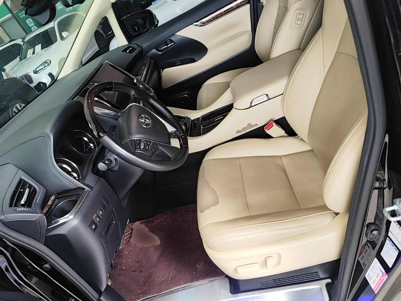 Interior delantero