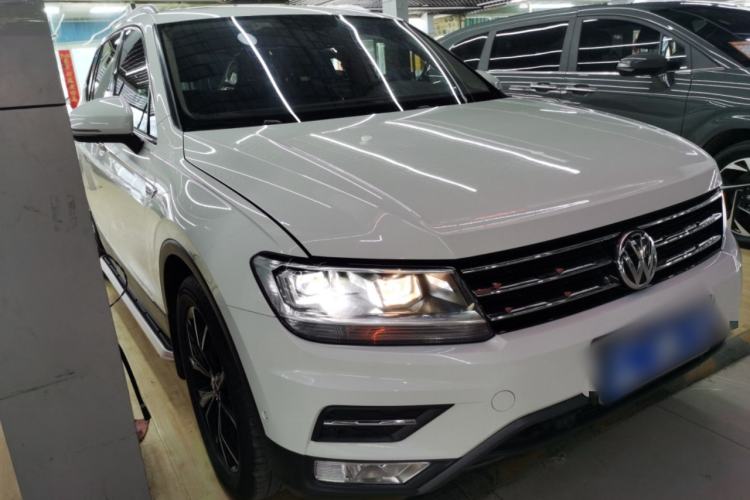 Used Volkswagen Tiguan L 2019 330TSI Automatic Two-Wheel Drive Smart Luxury Version China VI Standard