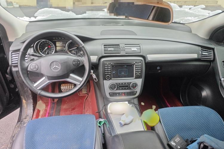 Used Mercedes-Benz R-Class 2014 R 320 4MATIC Business Model