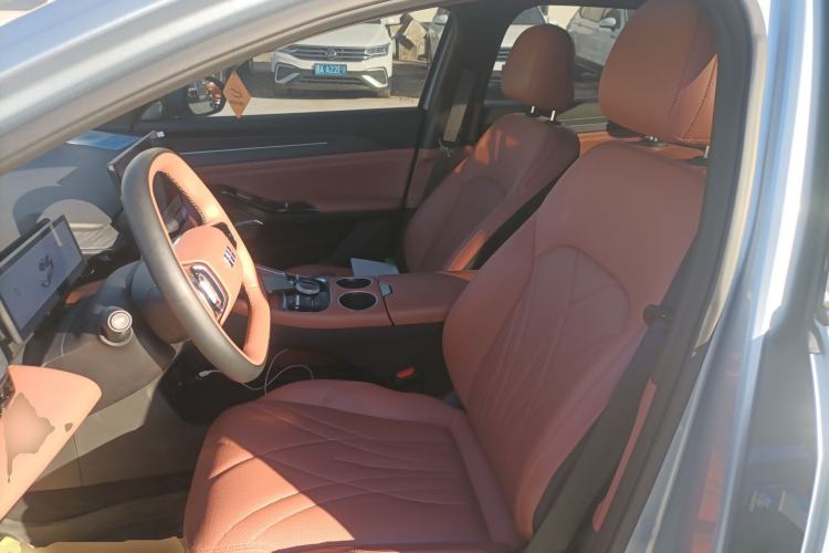 Used Geely Galaxy L6 2025 EM-i 140km Starship Edition