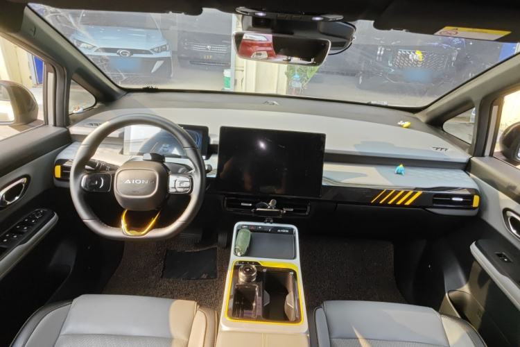Used AION Y 2022 70 Tech Edition Lithium Iron Phosphate Center Console