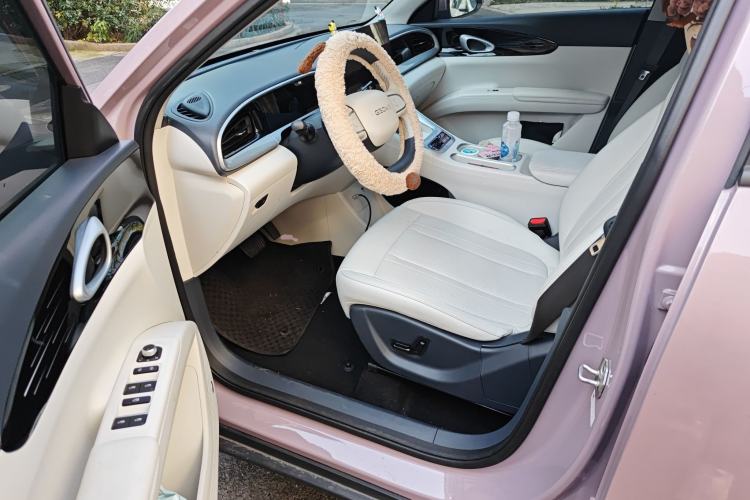 Used Geely Galaxy Geome 2025 UP 410km Exploration Edition Interior 3