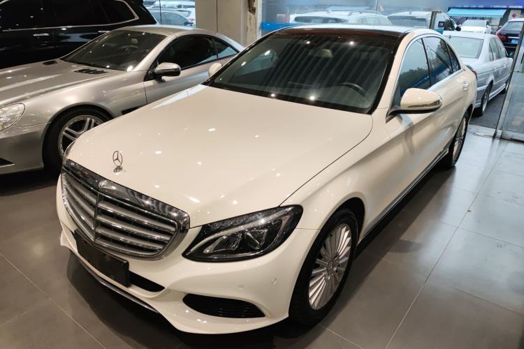 Used Mercedes-Benz C-Class 2015 Facelift C 200 L
