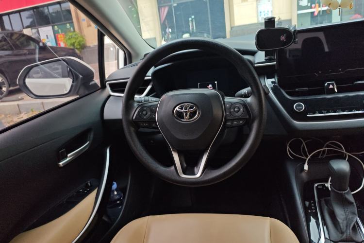 Used Toyota Corolla 2023 1.8L Smart Electric Hybrid Dual-Motor Pioneer Edition