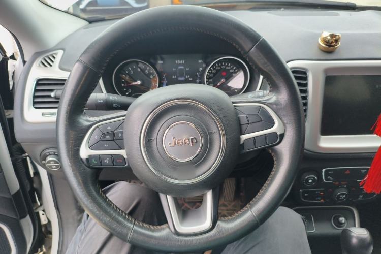 Used Jeep Compass 2017 200T Automatic Family Edition