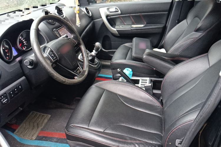 Used Haval H6 2015 Upgraded Model 1.5T Manual Two-Wheel Drive Elite Version