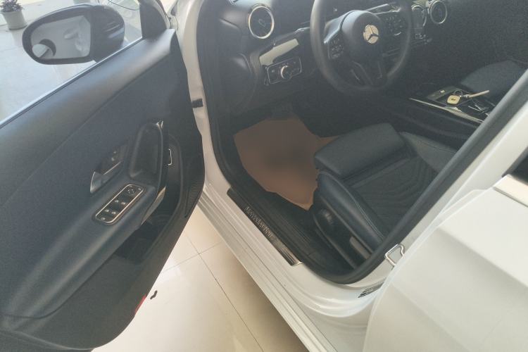 Used Mercedes-Benz A-Class 2020 Revised A 180 L Driver Seat